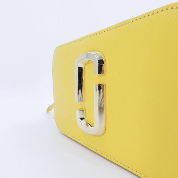 Marc Jacobs The Utility Snapshot Crossbody Bag Sun Yellow OS - Picture 9 of 16